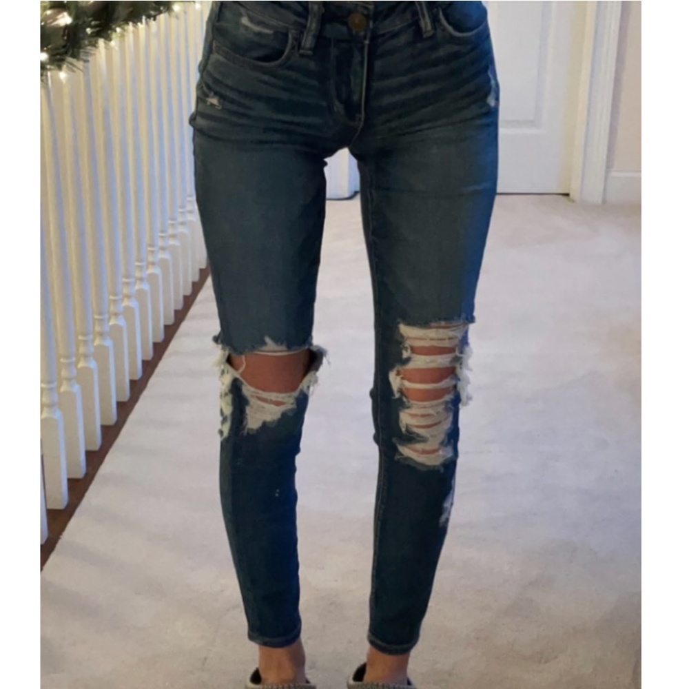 American Eagle Outfitters Next Level Stretch Distressed Skinny Jeans Size 4